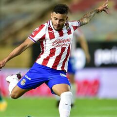 Alexis Vega se integra de lleno al trabajo y tiene opciones de jugar