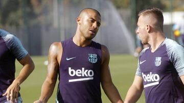 Rafinha estará al margen del grupo hasta la semana próxima