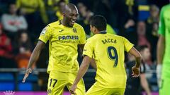 Carlos Bacca y Toko Ekambi celebrando un gol con Villarreal ante Almer&iacute;a por los 16vos de final de la Copa del Rey