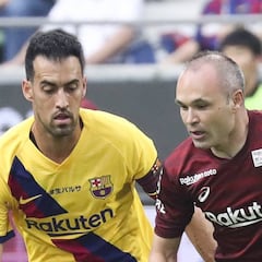 Iniesta: "Traje una mochila con camisetas, he dado como 20"