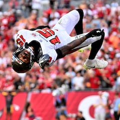 NFL Power Rankings after Week 6: Bills Eagles fall again, Bucs top, Chiefs back in top 5