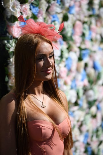 El Aintree Grand National es una competición ecuestre siendo la carrera de obstáculos más importante de las que se celebran en el Reino Unido. El Aintree Grand National es una competición ecuestre, la carrera de obstáculos más importante de las que se celebran en el Reino Unido. Se realiza en el hipódromo de Aintree en la ciudad de Liverpool.

