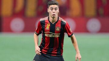 Almirón ha jugado 19 encuentros en la presente temporada, logrando 8 goles y 8 asistencias hasta ahora.