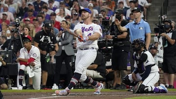 Mientras el 1B Pete Alonso iba en camino al Spring Training de los New York Mets, un auto no se detuvo en una luz roja y embisti&oacute; su camioneta.