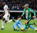 Un golazo del Cucho Hernández maquilla la derrota de Betis ante el Madrid
