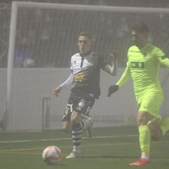 Román se marca en el 92' y le da al Elche un pase con fortuna