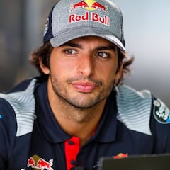 Sainz, con problemas: “No pueden pasar estas cosas”