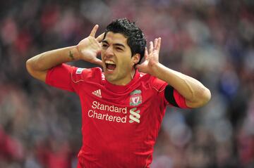 La llegada de Luis Suárez al Liverpool se produjo el último día del mercado de invierno de 2011. El delantero uruguayo procedente del Ajax llegó al Liverpool por 26,5 millones de euros. 
                                                                                                             
NOT FOR MARKETING OR ADVERTISING USE / RESTRICTED TO EDITORIAL USE