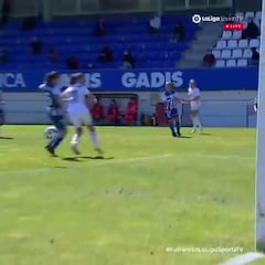 Es una auténtica maga: el golazo de tacón de Marta Cardona para el Madrid