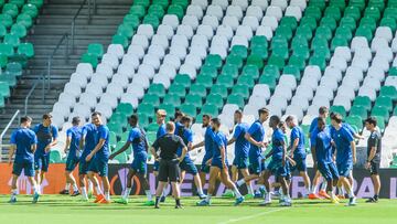 La plantilla del Betis, en un entrenamiento.