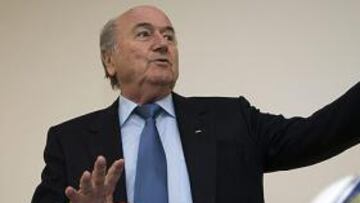 <b>EN GINEBRA. </b>Blatter, durante la jornada realizada ayer.
