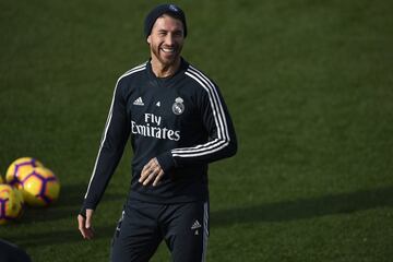 Entrenamiento del Real Madrid antes de viajar a Huesca