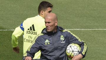 CONFIADO. Zidane, ayer, en un momento del entrenamiento.