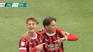 Maximilian Ibrahimovic, hizo un golazo con el AC Milan Primavera, la juvenil del club. Siguiendo los mismos pasos que su padre y resaltando su talento.