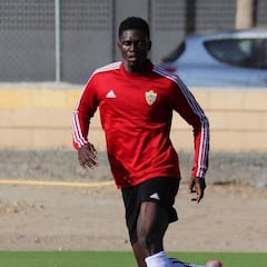 Pedro Emanuel sólo tiene a día de hoy 15 futbolistas disponibles