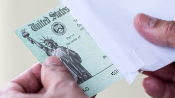 Cheque de estímulo, 2020.