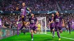 Un jugador simula 200 temporadas en Football Manager hasta 2224 y alucina con los resultados: 40 Champions del Madrid