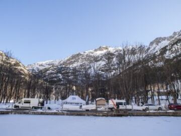 El pasado fin de semana tuvo lugar en Ibon de Baños, Huesca, la primera inmersión nocturna bajo hielo documentada de España.