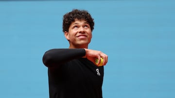 Tennis - Madrid Open - Park Manzanares, Madrid, Spain - April 24, 2026 Ben Shelton of the U.S. during his round of 64 match against Croatia's Dino Prizmic REUTERS/Violeta Santos Moura