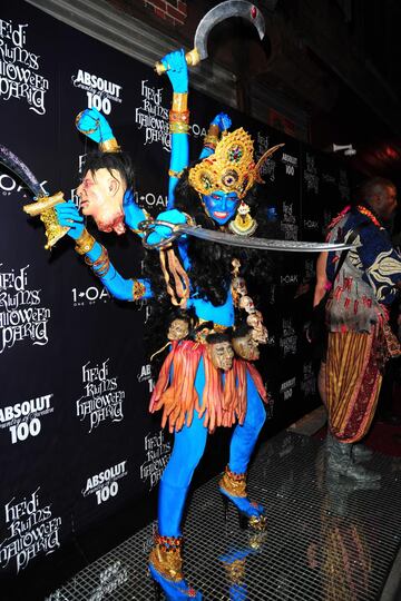 Heidi Klum como Kali, la diosa hind¨² de la muerte y el tiempo en 2008.