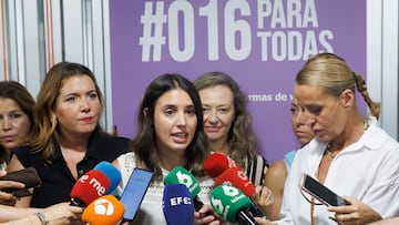 La ministra de Igualdad en funciones, Irene Montero, ofrece declaraciones, durante su visita a las instalaciones del servicio de asistencia a víctimas de violencia machista, el 016, a 6 de septiembre de 2023, en Madrid (España). Este encuentro se realiza con motivo del decimosexto aniversario de su puesta en marcha la puesta en marcha del 016 en 2007.
06 SEPTIEMBRE 2023;VIOLENCIA MACHISTA;016;SERVICIO
Eduardo Parra / Europa Press
06/09/2023