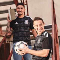 La Selección Mexicana estrenó camiseta para la Copa Oro