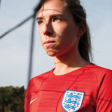 England opt for classic look as World Cup kit is unveiled