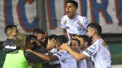 Estudiantes de Caseros dio la gran sorpresa ante Tigre