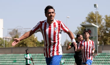 “Con nueve años le metí cuatro goles al Atleti y pasó a ser mi vida”