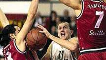 ALTA TENSIÓN. Frenar a Herreros, misión para Solana y compañeros.