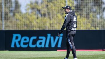 Eduardo Coudet, durante un entrenamiento del Celta en la Cidade Deportiva Afouteza.