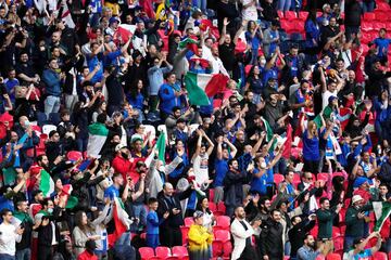 Aficionados de la selección de Italia.