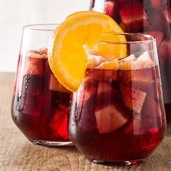 Una estadounidense que lleva dos años en España prohíbe a los turistas pedir sangría: “Nunca he visto a un español pedirla”