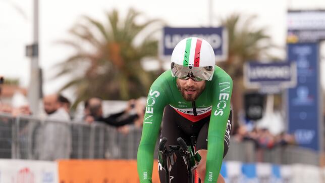 Vendetta de Ganna sobre Ayuso en la crono de Tirreno-Adriático