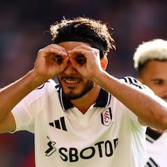 Así ovacionaron a Raúl Jiménez en su regreso a la Premier League