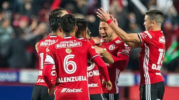 Tijuana aprovechó su localía para derrotar a Rayados y aferrarse a la cima de la clasificación momentáneamente.