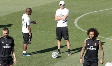 El Madrid entrena pensando en el debut liguero en el Bernabéu