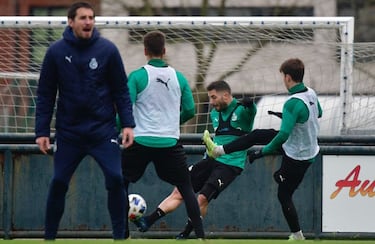 Solabarrieta cuenta los minutos para su estreno en Zubieta