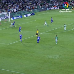 Huele a delantero que te lleva al infinito: otro gol de Fekir