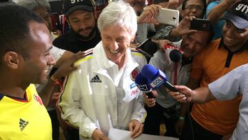 Sueño cumplido: entra a la rueda de prensa y conoce a Pékerman