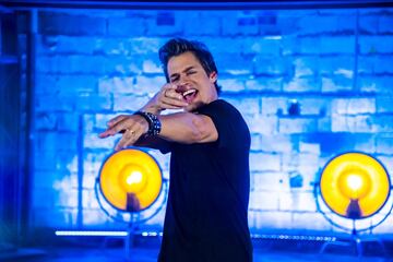 El artista venezolano es el compositor de &LaLaGol*, la canci車n del Campeonato del Mundo de Balonmano Femenino 2021 y en cuyo videoclip aparecen las Guerreras.