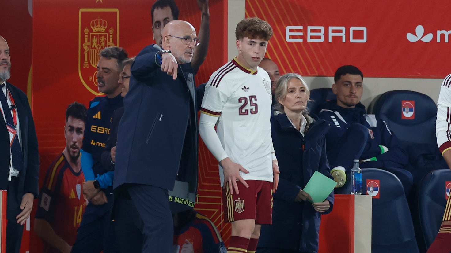 Víctor Muñoz en acción durante un partido