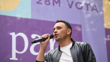 El candidato de Podemos a la Alcaldía de Madrid, Roberto Sotomayor, interviene durante un acto de campaña en la Plaza de Peñuelas, a 20 de mayo de 2023, en Madrid (España). Desde el comienzo de la campaña electoral, el pasado 12 de mayo, Belarra está visitando distintas ciudades españolas para apoyar a los candidatos y candidatas de Podemos y Unidas Podemos que se presentan para las elecciones municipales y autonómicas del 28 de mayo.
21 MAYO 2023;28M;PODEMOS;UNIDAS PODEMOS;IU;IZQUIERDA UNIDA;ELECCIONES;MITIN;CAMPAÑA ELECTORAL;
Fernando Sánchez / Europa Press
21/05/2023