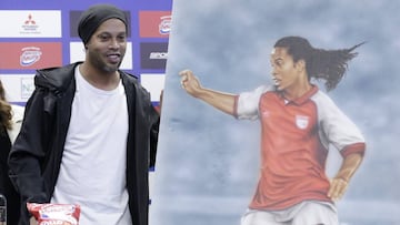 Ronaldinho en rueda de prensa en la previa al partido contra santa Fe