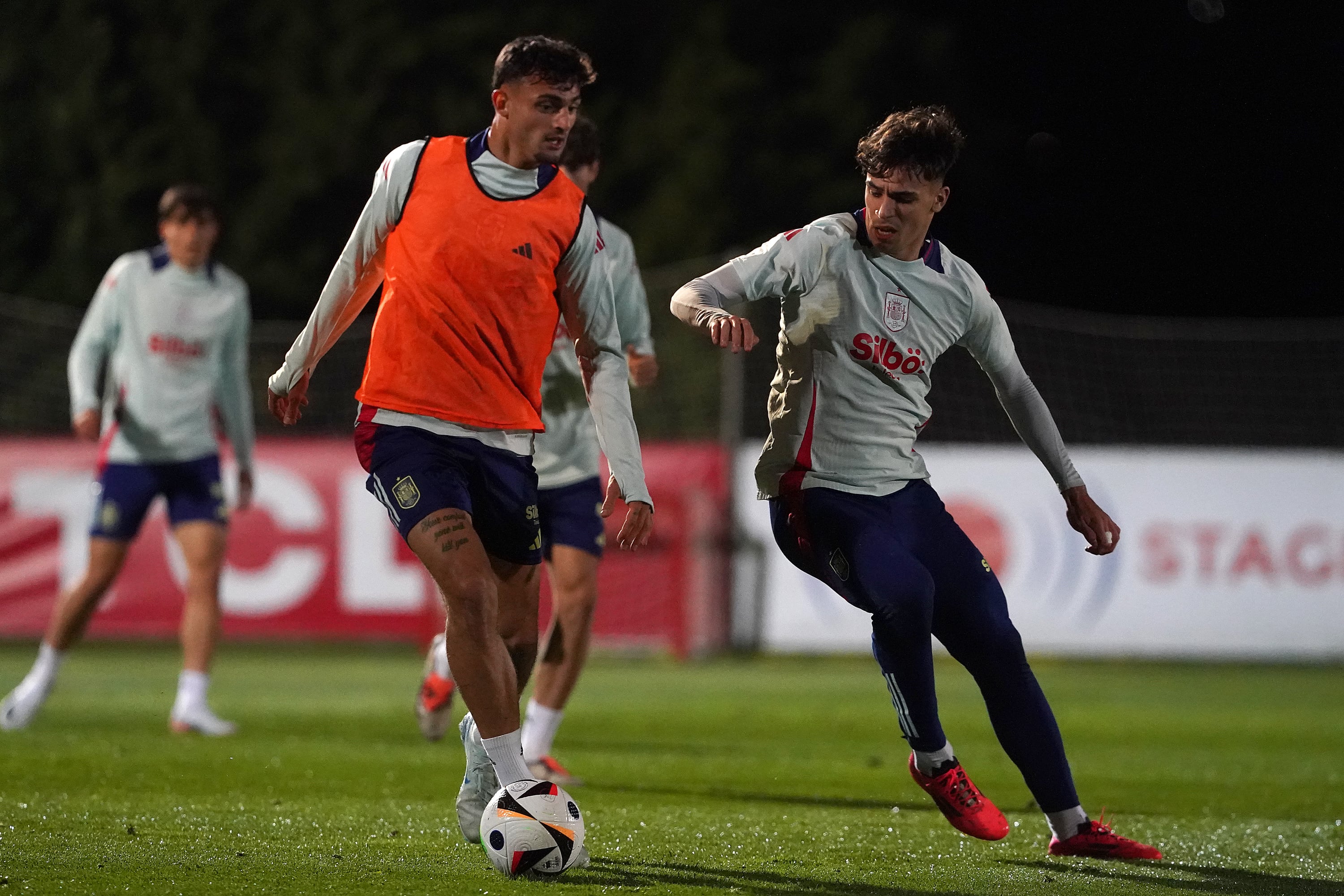 Marc Pubill en un entrenamiento con la Selección.