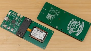 Un usuario realiza ingeniería inversa al disco duro más pequeño del mundo y logra acceder a sus datos con un viejo Nokia