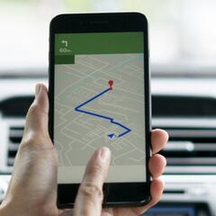 She rented a bicycle to visit the city, the GPS set her up and now she must pay a fine of thousands of dollars