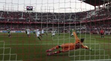 GOL 1-0, Bacca de penalti