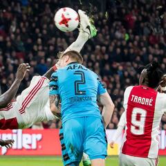 El Ajax no olvida a Davinson: Escogido en AjaxCult por golazo