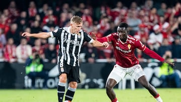 De Blasis, jugador Argentino, del FC Cartagena, kayode FC Cartagena vs Real Murcia, Liga regular Primera Federacion, grupo 2, Estadio Cartagonova, Cartagena, Region de Murcia, Spain, 08 Diciembre 2025